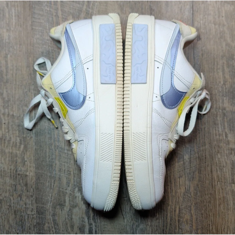 Nike Air Force 1 Fontanka Women Size 10 Athletic Sneakers Set To Rise DV2175-100